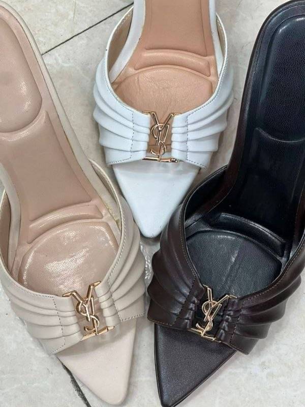 ysl صدفی